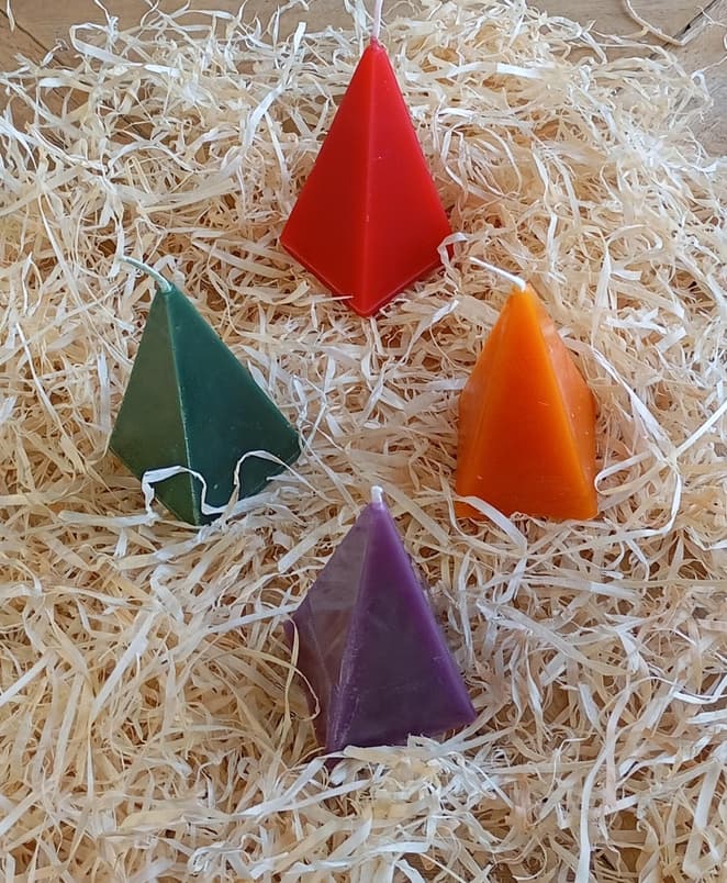 Pyramine